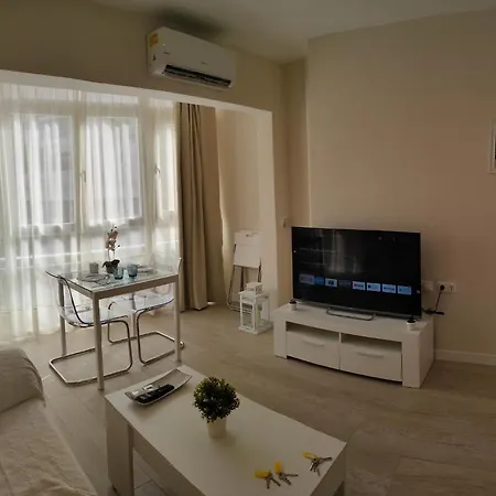 Coconut Design In The Heart Of Nogalera Center By Namaste Elite Διαμέρισμα *