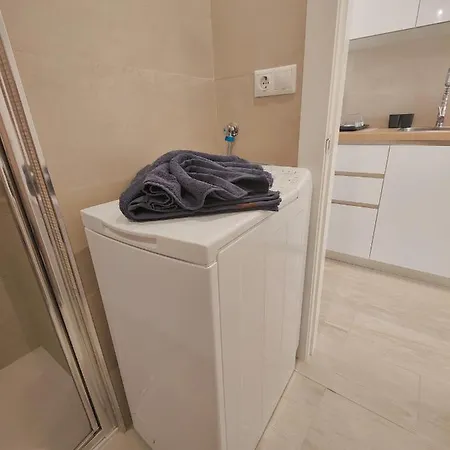 Apartman Coconut Design Studio In The Heart Of Nogalera City Center Torremolinos By Namaste Elite