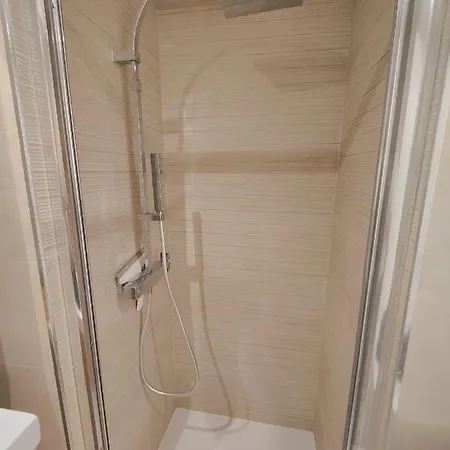 Apartman Coconut Design Studio In The Heart Of Nogalera City Center Torremolinos By Namaste Elite *